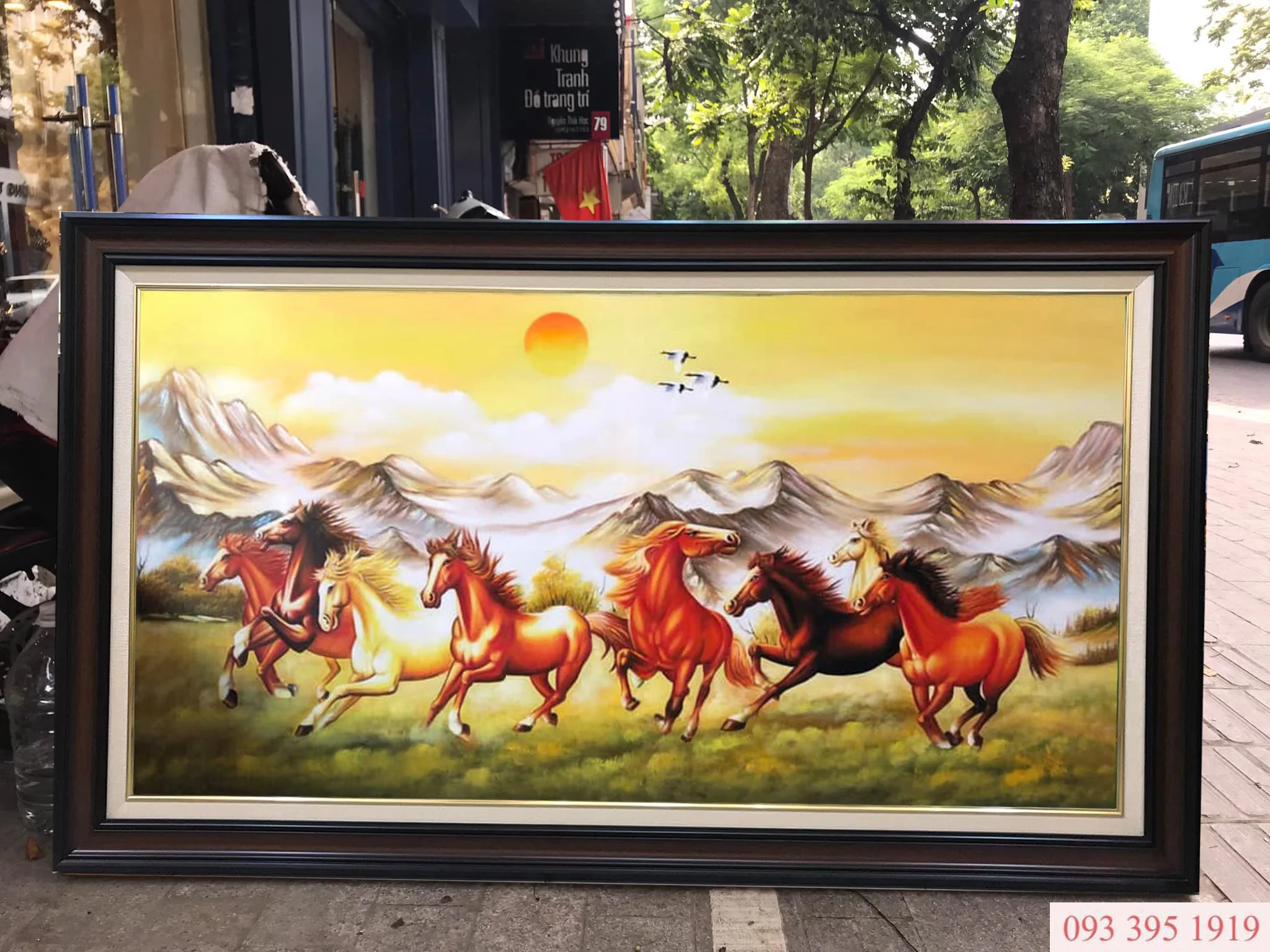 Tranh Sơn Dầu Mã Đáo – Tranh Mã Đáo Thành Công Treo Tường